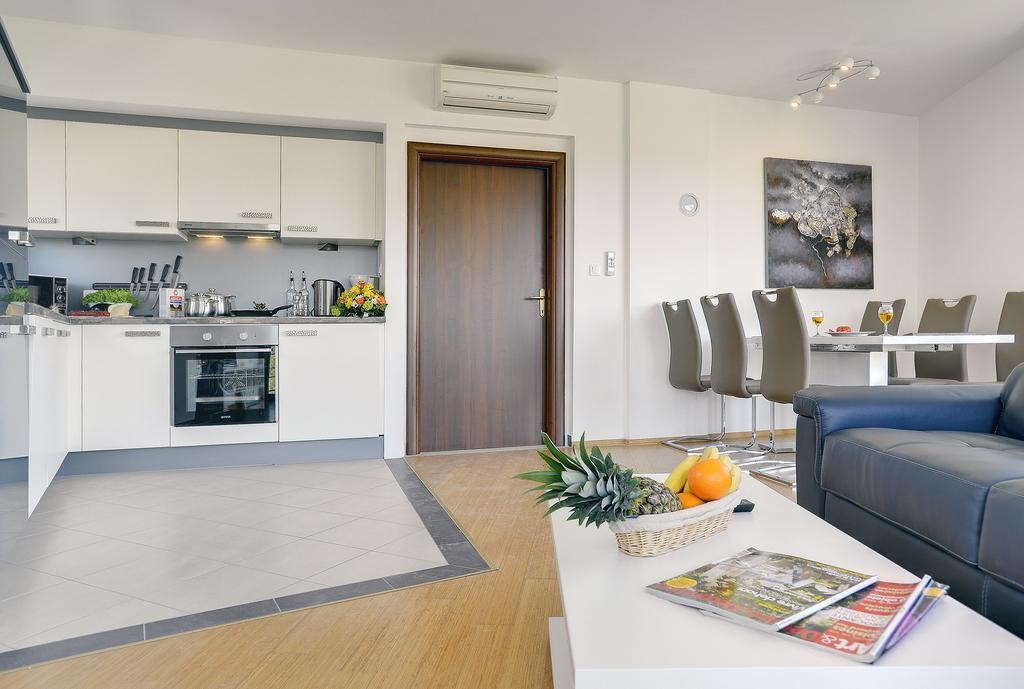 Apartments Vea พูลา ภายนอก รูปภาพ
